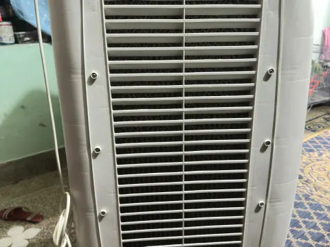 Air cooler indoor with ice bottles