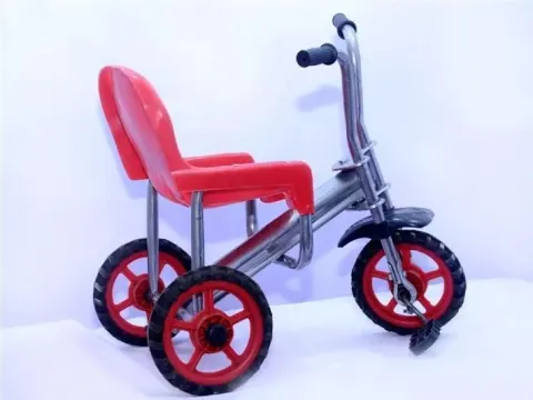 Red plestic kids Tricycle with Red wheels