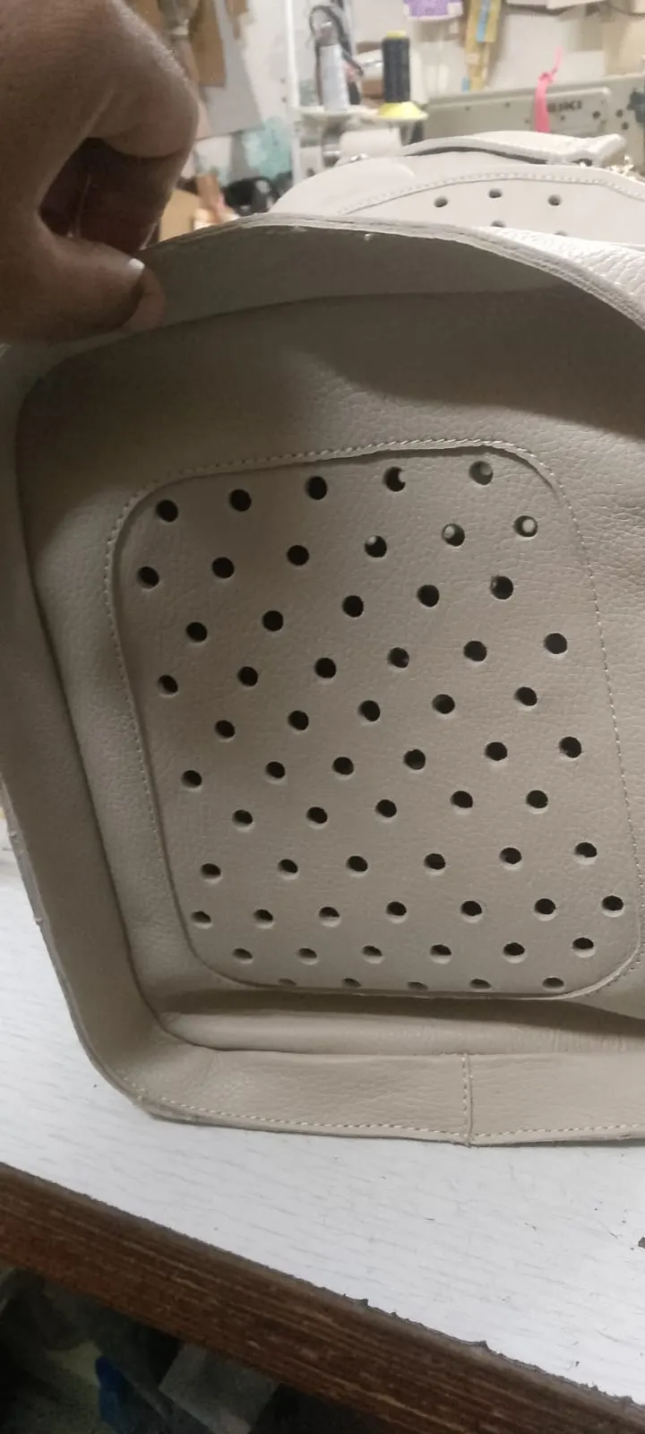 Leather pate bag